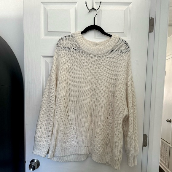 American Eagle Oversized Pullover Knit Sweater - Picture 1 of 3